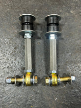 Load image into Gallery viewer, (Type 1) Bolt On Adjustable Sway Bar Links For Toyotas And More
